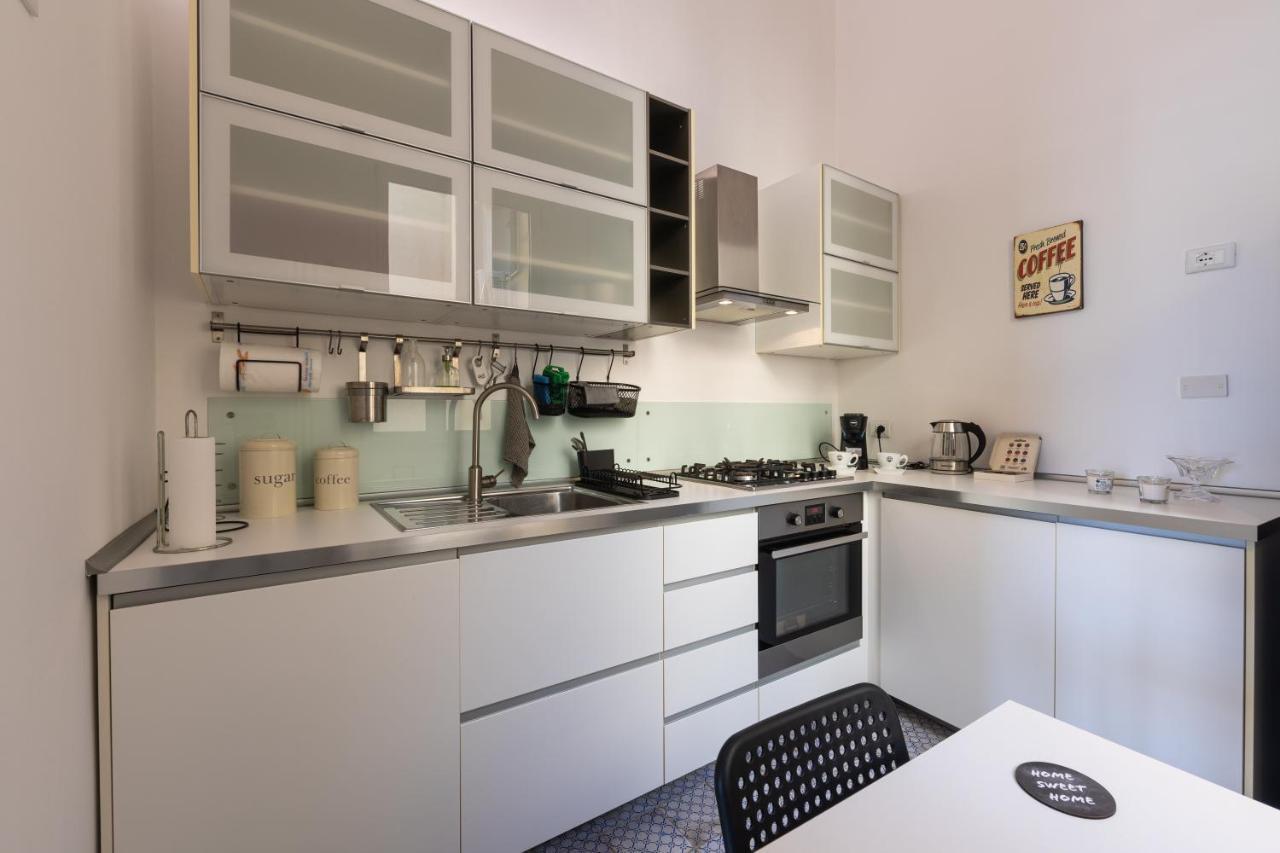 Shanti Holiday House Palermo Esterno foto